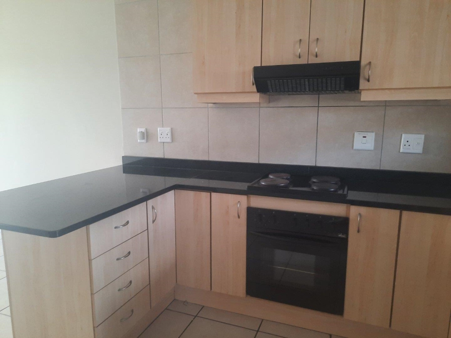 To Let 2 Bedroom Property for Rent in Sonstraal Heights Western Cape